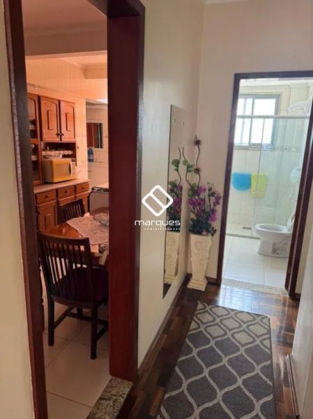 Apartamento com 2 quartos, 2 banheiros e 83m² à venda no bairro Centro, Pelotas