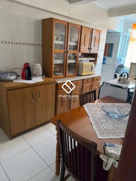 Apartamento com 2 quartos, 2 banheiros e 83m² à venda no bairro Centro, Pelotas