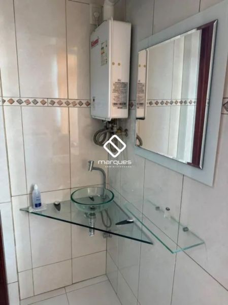 Apartamento com 2 quartos, 2 banheiros e 83m² à venda no bairro Centro, Pelotas