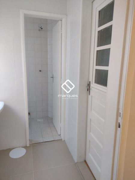 Apartamento com 2 quartos, 2 banheiros e 125m² à venda no bairro Centro, Pelotas