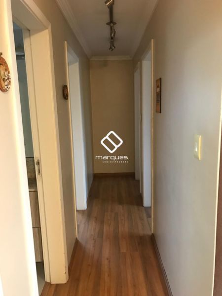 Apartamento com 3 quartos, 1 banheiro e 68m² à venda no bairro Centro, Pelotas