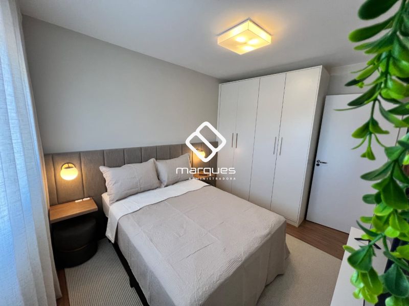 Apartamento com 2 quartos, 1 banheiro e 70m² à venda no bairro Três Vendas, Pelotas