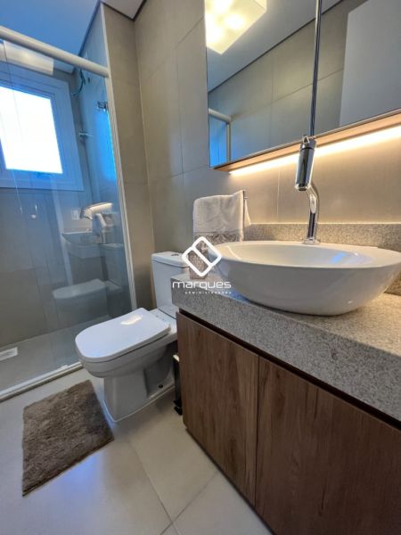 Apartamento com 2 quartos, 1 banheiro e 70m² à venda no bairro Três Vendas, Pelotas