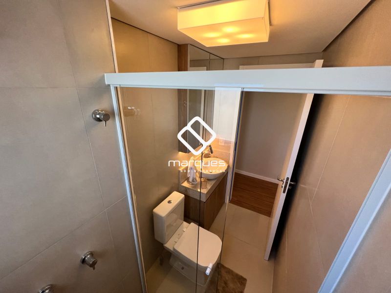 Apartamento com 2 quartos, 1 banheiro e 70m² à venda no bairro Três Vendas, Pelotas