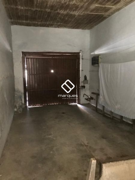 Casa com 3 quartos, 2 banheiros e 140m² à venda no bairro Centro, Pelotas