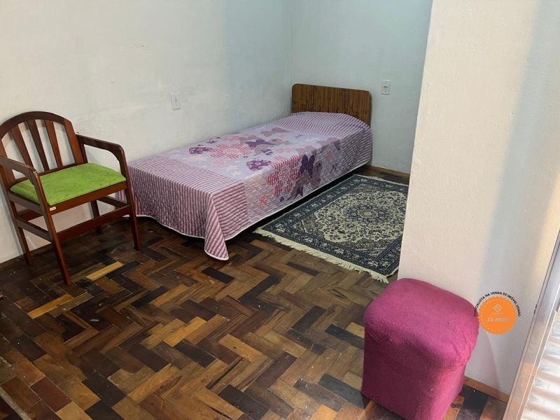 Casa com 2 quartos, 1 banheiro e 62m² à venda no bairro Centro, Pelotas