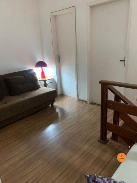 Casa com 3 quartos, 5 banheiros e 130m² à venda no bairro Areal, Pelotas