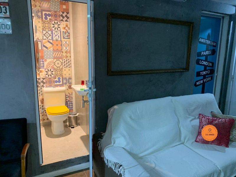 Casa com 3 quartos, 5 banheiros e 130m² à venda no bairro Areal, Pelotas