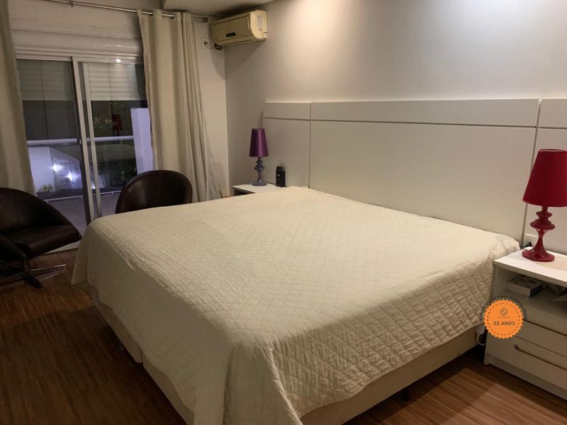 Casa com 3 quartos, 5 banheiros e 130m² à venda no bairro Areal, Pelotas