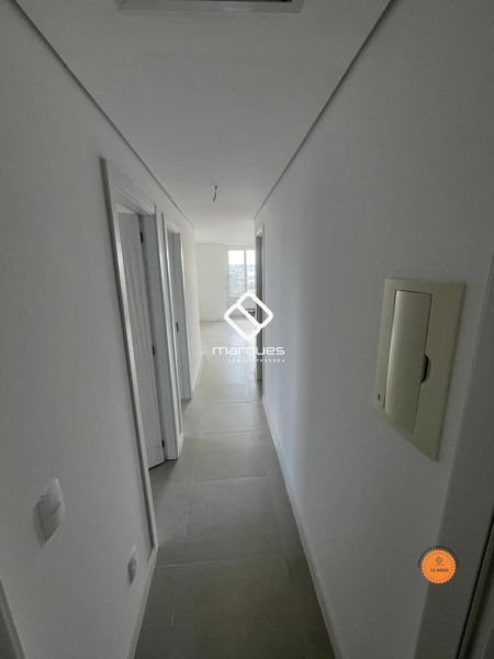 Apartamento com 3 quartos, 1 banheiro e 101m² à venda no bairro Três Vendas, Pelotas