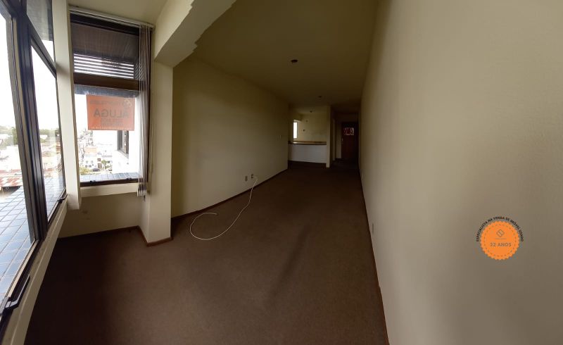 Apartamento com 1 quarto, 1 banheiro e 60m² à venda no bairro Centro, Pelotas
