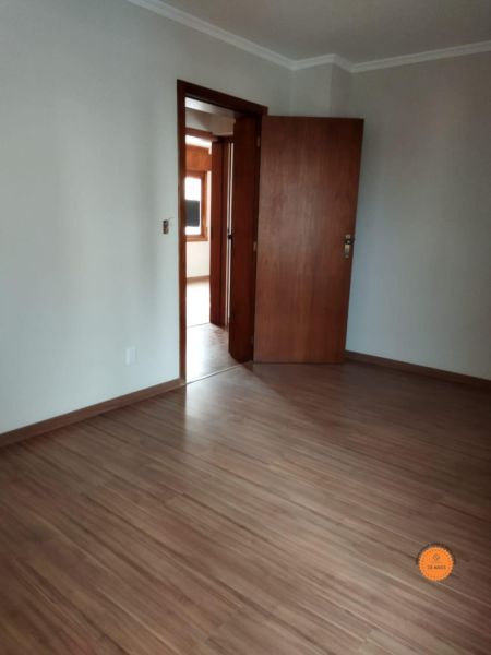 Apartamento com 3 quartos, 2 banheiros e 194m² à venda no bairro Centro, Pelotas