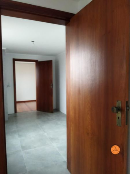 Apartamento com 3 quartos, 2 banheiros e 194m² à venda no bairro Centro, Pelotas