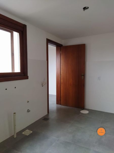 Apartamento com 3 quartos, 2 banheiros e 194m² à venda no bairro Centro, Pelotas