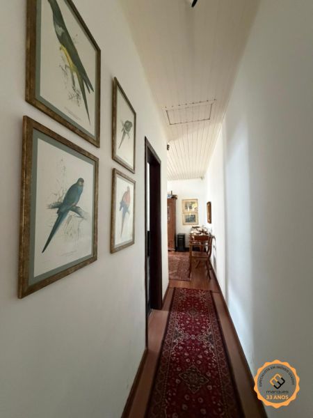 Casa com 3 quartos, 3 banheiros e 180m² à venda no bairro Centro, Pelotas