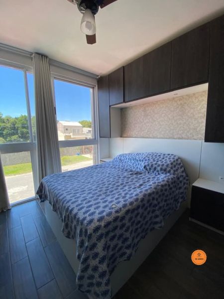 Sobrado com 2 quartos, 1 banheiro e 68m² à venda no bairro Laranjal, Pelotas