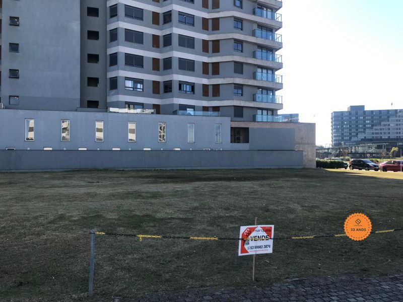 Terreno à venda no bairro São Gonçalo, Pelotas