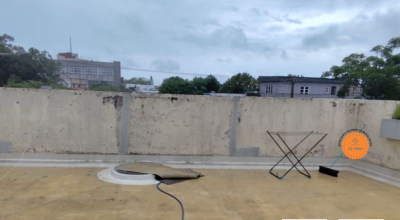 Casa com 3 quartos, 2 banheiros e 180m² à venda no bairro Centro, Rio Grande