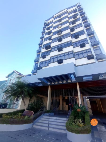 Sala com 1 quarto, 1 banheiro e 58m² à venda no bairro Centro, Pelotas