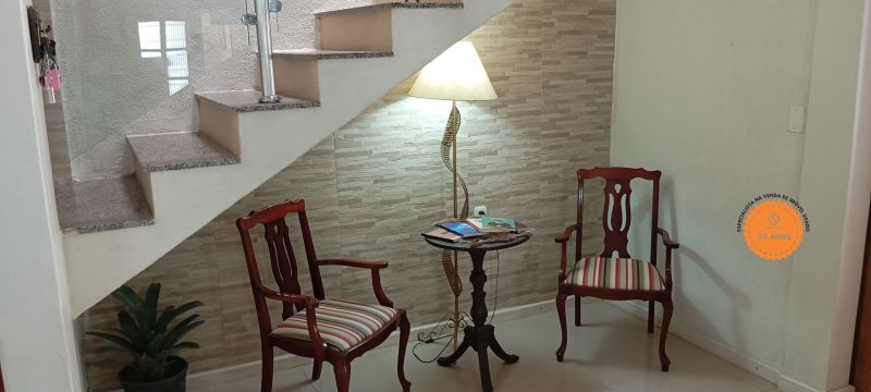 Casa com 3 quartos, 2 banheiros e 190m² à venda no bairro Areal, Pelotas