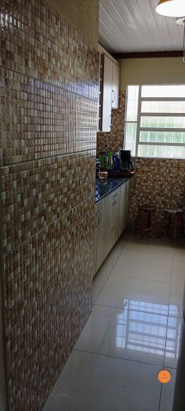Casa com 3 quartos, 2 banheiros e 190m² à venda no bairro Areal, Pelotas