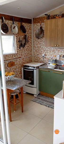 Casa com 3 quartos, 2 banheiros e 190m² à venda no bairro Areal, Pelotas