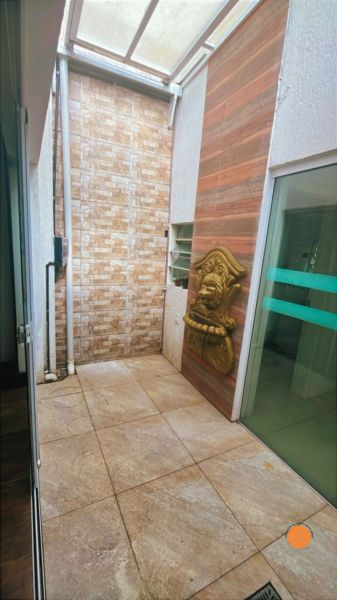 Sala com 3 quartos, 2 banheiros e 98m² à venda no bairro Centro, Pelotas