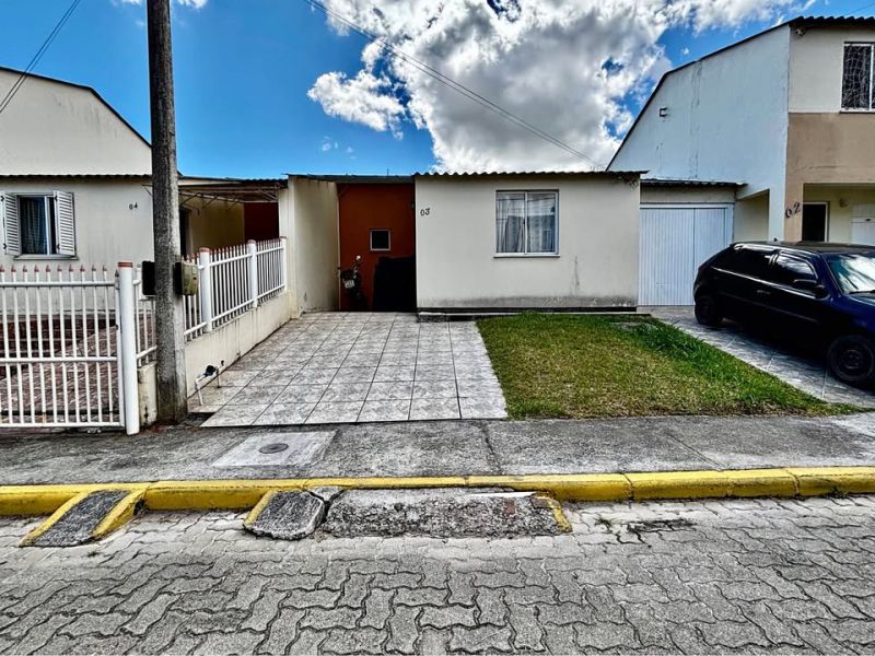 Casa com 2 quartos, 2 banheiros e 68m² à venda no bairro Fragata, Pelotas