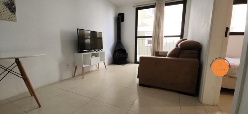 Apartamento com 1 quarto, 1 banheiro e 54m² à venda no bairro Centro, Pelotas