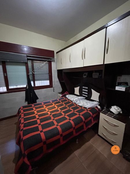 Casa com 3 quartos, 2 banheiros e 162m² à venda no bairro Areal, Pelotas