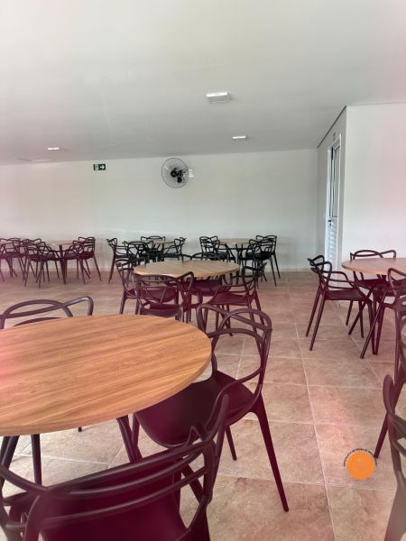 Apartamento com 2 quartos, 1 banheiro e 50m² à venda no bairro São Gonçalo, Pelotas