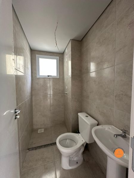 Apartamento com 2 quartos, 1 banheiro e 50m² à venda no bairro São Gonçalo, Pelotas