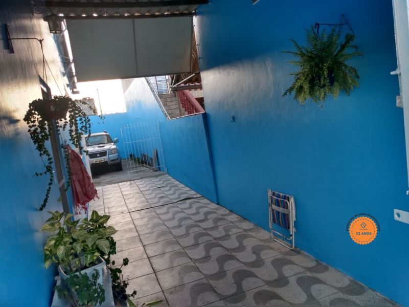 Casa com 2 quartos, 2 banheiros e 56m² à venda no bairro Areal, Pelotas