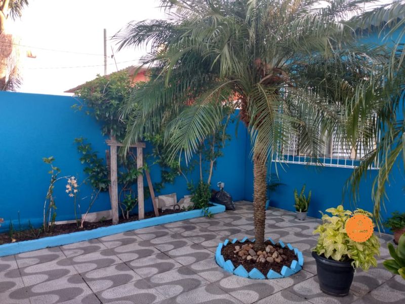 Casa com 2 quartos, 2 banheiros e 56m² à venda no bairro Areal, Pelotas