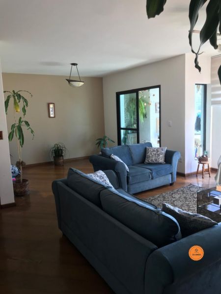 Apartamento com 3 quartos, 2 banheiros e 142m² à venda no bairro Centro, Pelotas