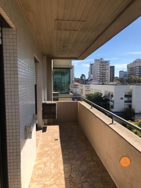 Apartamento com 3 quartos, 2 banheiros e 142m² à venda no bairro Centro, Pelotas
