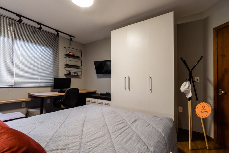 Casa com 3 quartos, 2 banheiros e 315m² à venda no bairro Areal, Pelotas