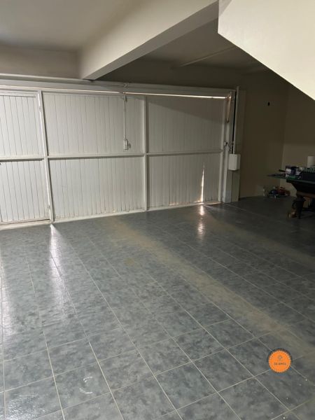 Casa com 4 quartos, 4 banheiros e 376m² à venda no bairro Laranjal, Pelotas
