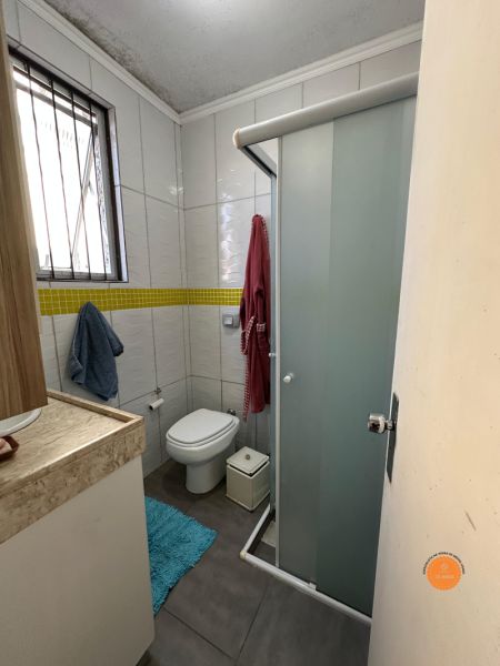 Casa com 3 quartos, 3 banheiros e 175m² à venda no bairro Centro, Pelotas