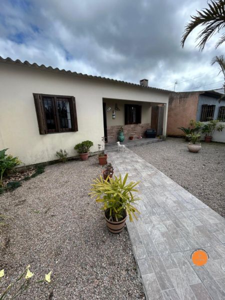 Casa com 2 quartos, 1 banheiro e 102m² à venda no bairro Lindóia, Pelotas
