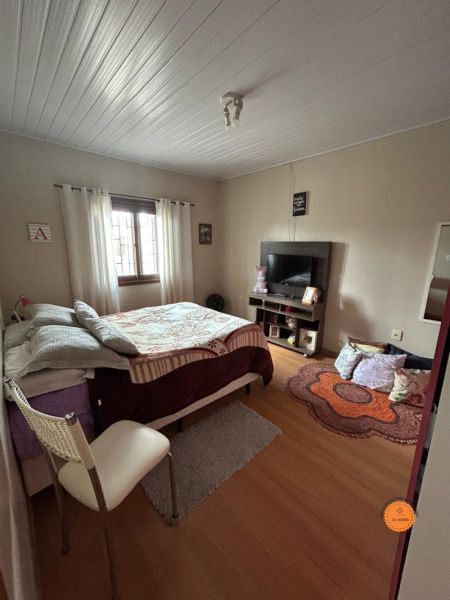 Casa com 2 quartos, 1 banheiro e 102m² à venda no bairro Lindóia, Pelotas