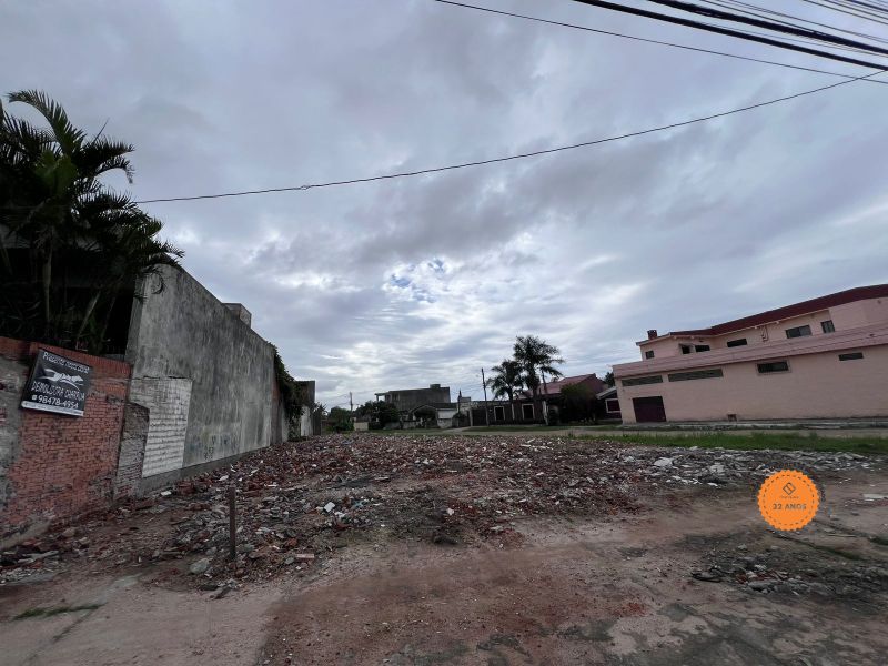 Terreno à venda no bairro Areal, Pelotas
