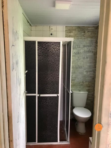 Casa com 2 quartos, 1 banheiro e 77m² à venda no bairro Centro, Pelotas