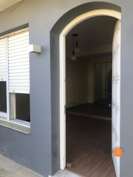 Casa com 5 quartos, 2 banheiros e 281m² à venda no bairro Centro, Pelotas