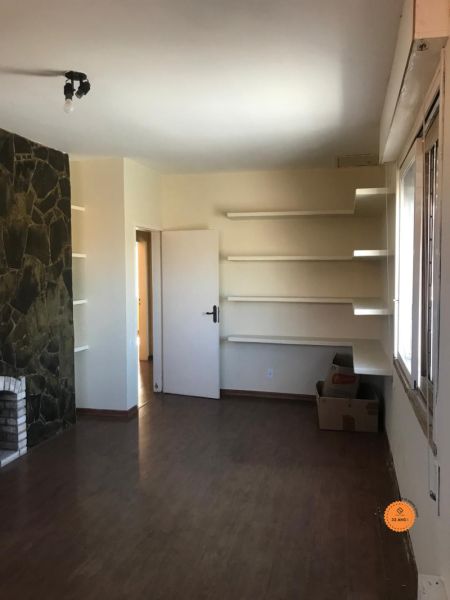 Casa com 5 quartos, 2 banheiros e 281m² à venda no bairro Centro, Pelotas