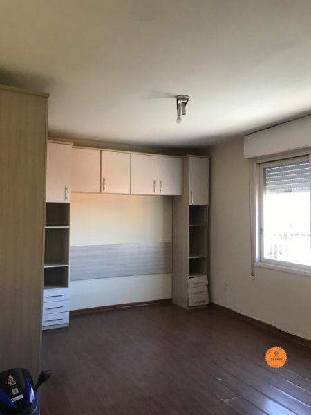 Casa com 5 quartos, 2 banheiros e 281m² à venda no bairro Centro, Pelotas
