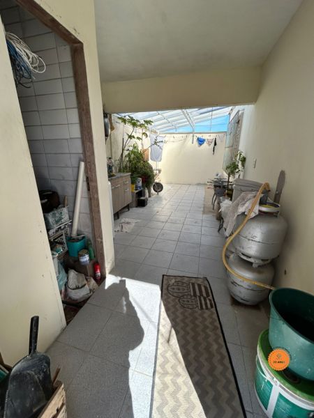 Casa com 3 quartos, 4 banheiros e 244m² à venda no bairro Fragata, Pelotas