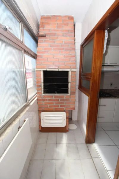 Apartamento com 3 quartos, 2 banheiros e 112m² à venda no bairro Centro, Pelotas