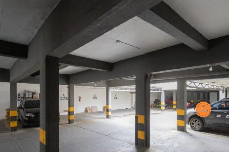 Apartamento com 3 quartos, 2 banheiros e 112m² à venda no bairro Centro, Pelotas