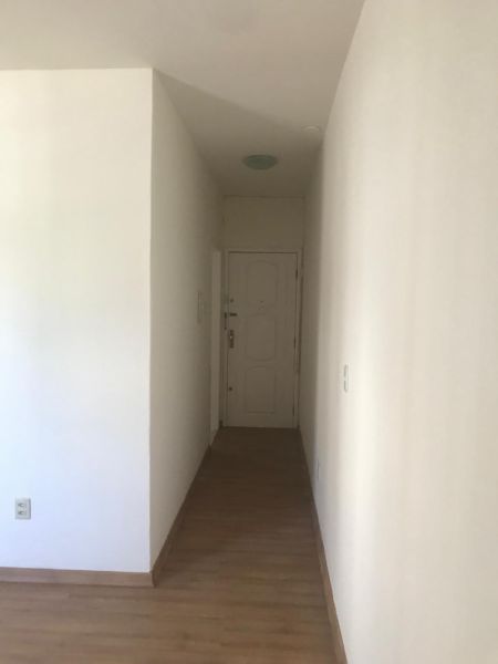 Apartamento com 3 quartos, 1 banheiro e 87m² à venda no bairro Centro, Pelotas